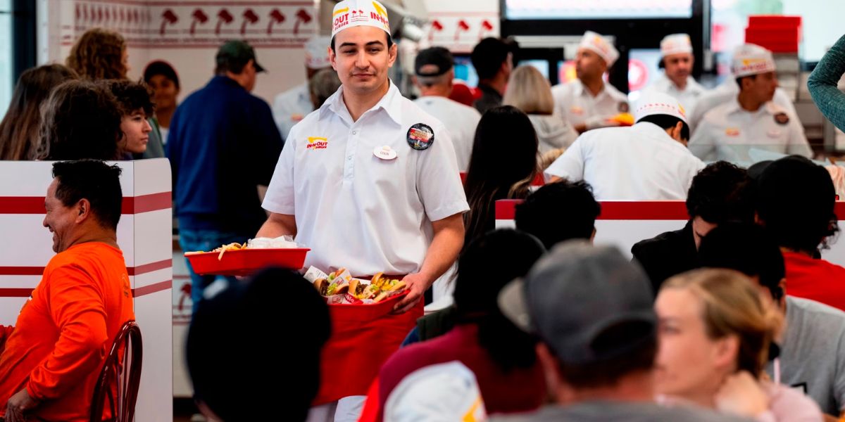 Double-Double Prices at In-N-Out Increase in California Due to Minimum Wage Law