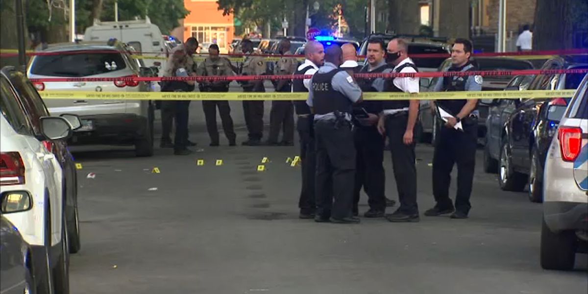 How Chicago Shootings Happen, 44 Victims, 8 Fatalities in Weekend Violence, Police Confirm