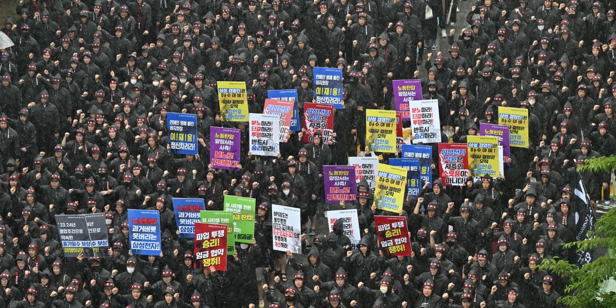 Big Bonus And Better Pay Is Here! Samsung Workers Launch Unexpected Strike for Higher Wages