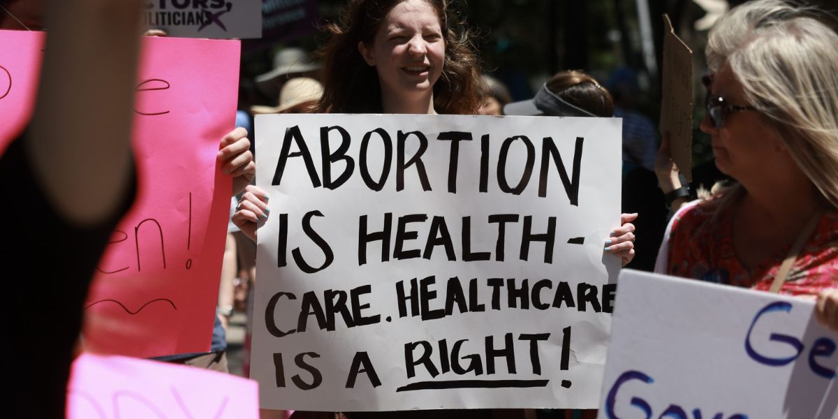 Florida Doctor 6-Week Abortion Ban is Jeopardizing Healthcare's Future (1)