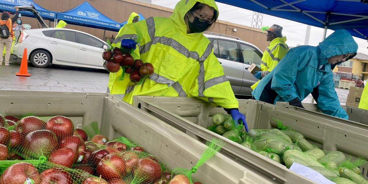 Next Door Boost - Up! Food Banks Become Lifeline For Oakland Families Amid Grocery Inflation (1)