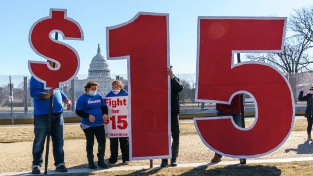 Ohio $15 Minimum Wage Backers Shift Focus to 2025 After Withdrawing from 2024 Ballot