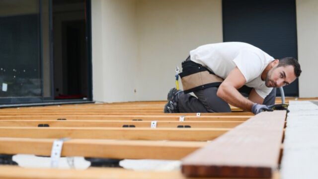 Texas Struggles With Carpenter Wages, Ranking 4th Lowest in the U.S.