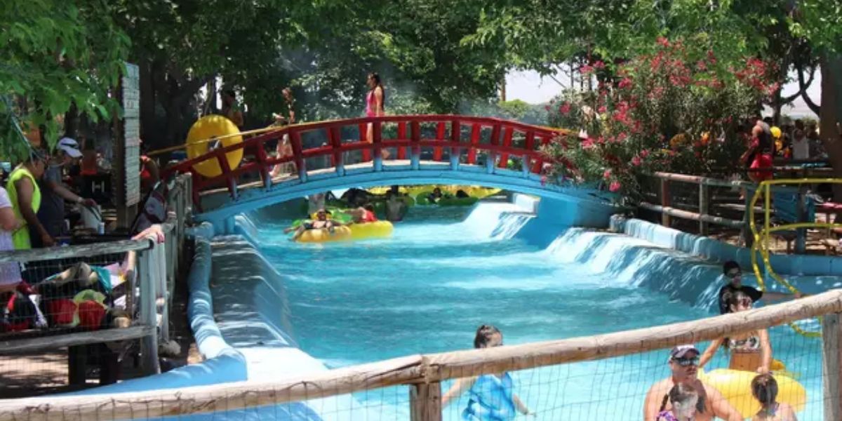 Unexpected! Waterpark Visit Leaves Californian Stunned by Texan Actions