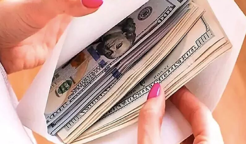 $2,000 Social Security Checks Set for April 23 — Check If You're Eligible