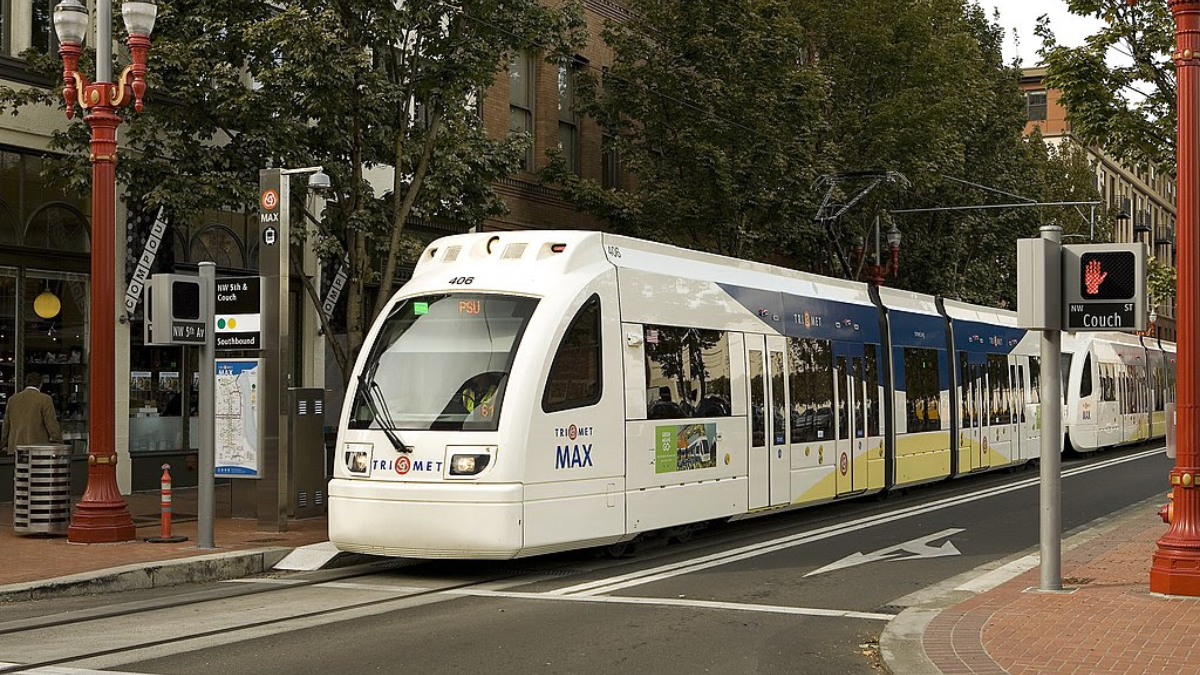 Oregon Criminalizes Drug Use on Public Transportation