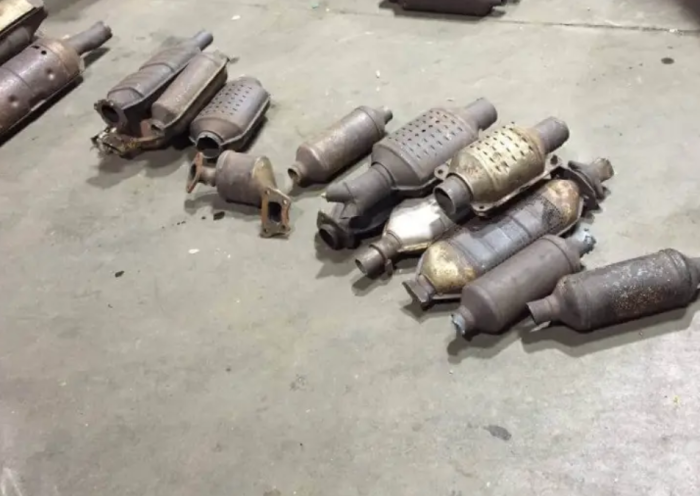 Illinois Introduces Digital Driver's Licenses and Catalytic Converter Regulations