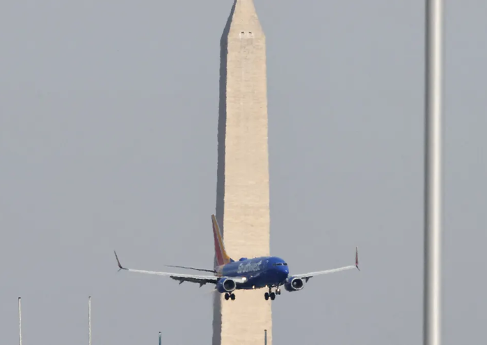 FAA Investigates Near-Miss Incident Involving Military Helicopter and Passenger Planes