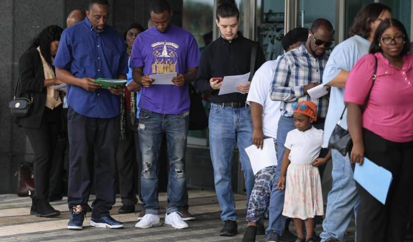 U.S. Unemployment Filings Rise to 241,000 in Unexpected Labor Market Shift