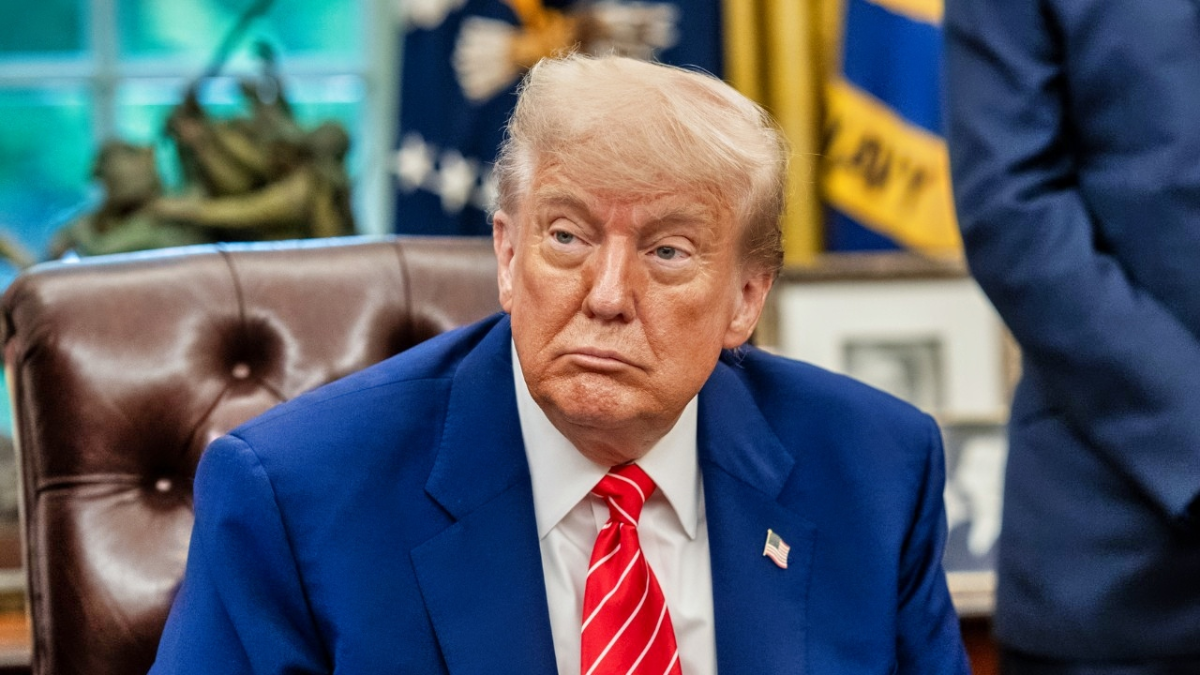 Fresh Impeachment Issues Surface for Donald Trump as Investigations Expand