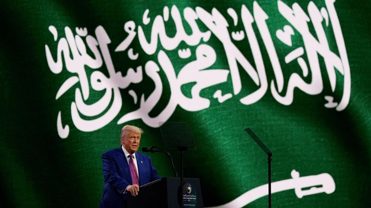 Trump Lifts All U.S. Sanctions on Syria in Major Foreign Policy Shift