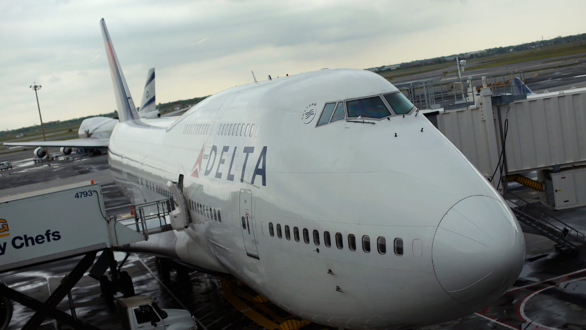 Investigation Shows No Oil in Engine During Delta Air Lines Smoke Emergency